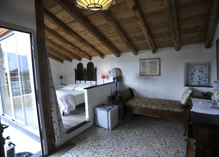 La Contessa Alloggio per agriturismo Finale Ligure